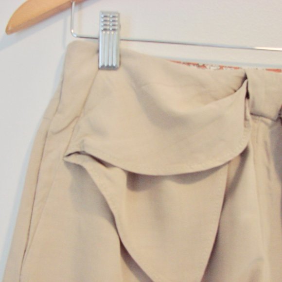 Anthropologie Elevenses Beige Tan Bow Front Flowy Shorts Size Zero 0 NWOT - Picture 5 of 11